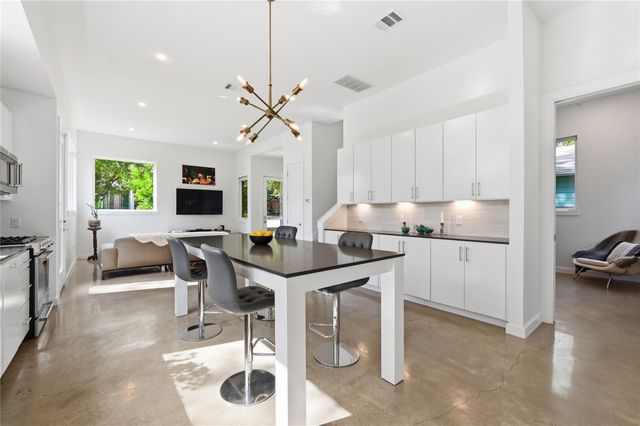 510 El Paso ST A, Austin, TX 78704