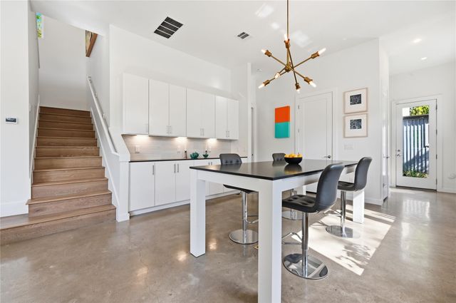 510 El Paso ST A, Austin, TX 78704