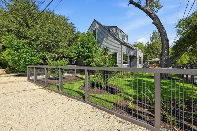 510 El Paso ST A, Austin, TX 78704