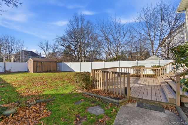 125 Broadway, Greenlawn, NY 11740