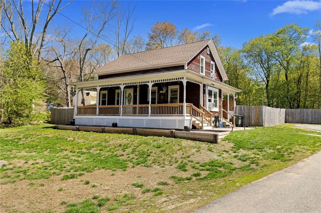 117 Station Street, Coventry, RI 02816