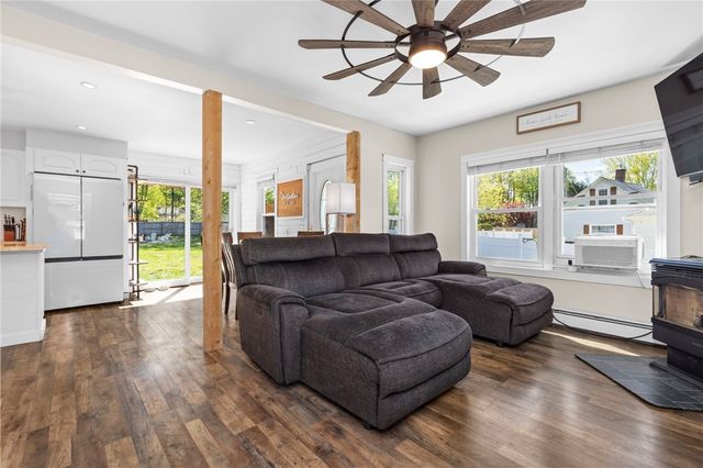 117 Station Street, Coventry, RI 02816