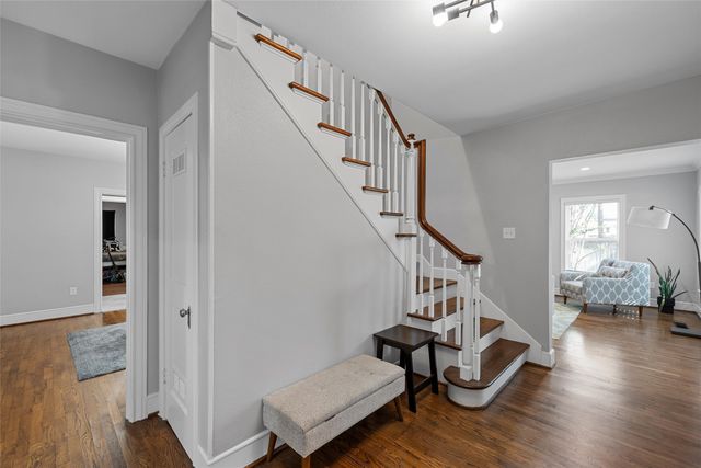 1500 S 10th Street, Waco, TX 76706