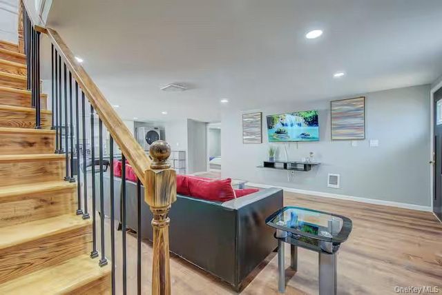 8 Carl Place 4, New Windsor, NY 12553