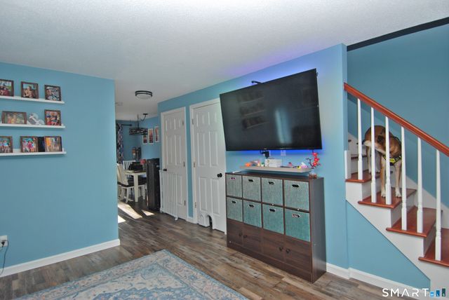 321 Greens Loop 321, Cheshire, CT 06410