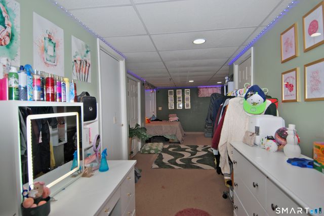 321 Greens Loop 321, Cheshire, CT 06410