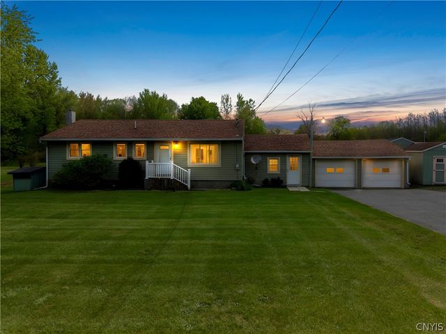 1456 County Route 57, Volney, NY 13069