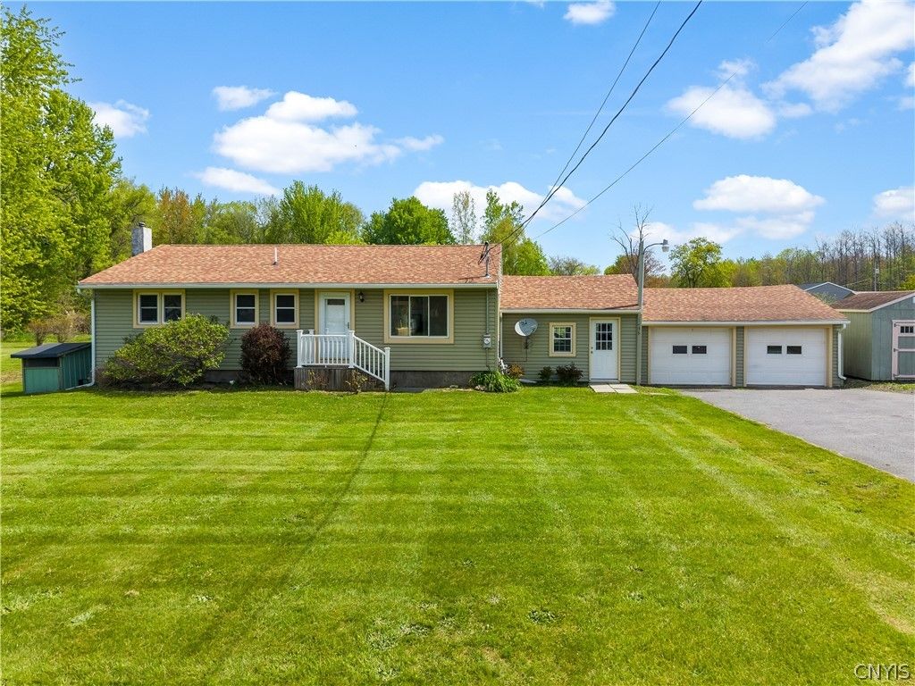 1456 County Route 57, Volney, NY 13069