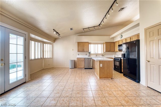 5036 Golfridge Drive, Las Vegas, NV 89130