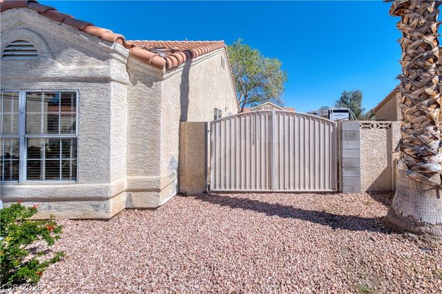 5036 Golfridge Drive, Las Vegas, NV 89130