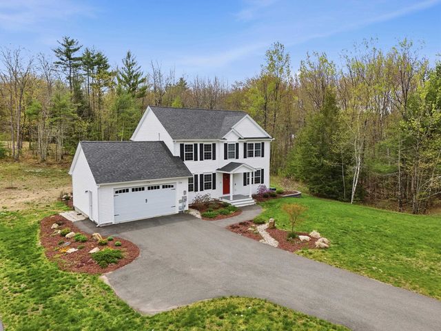 12 Sandybrook Drive, Raymond, NH 03077