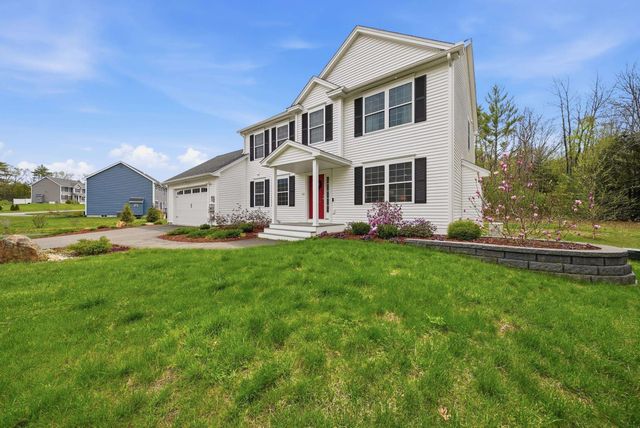 12 Sandybrook Drive, Raymond, NH 03077