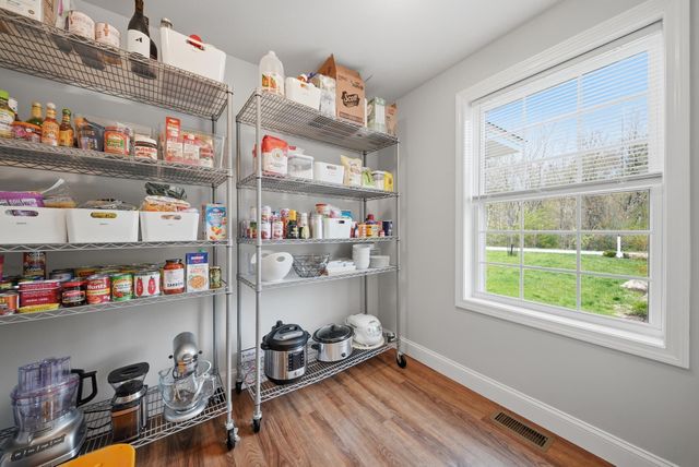 12 Sandybrook Drive, Raymond, NH 03077