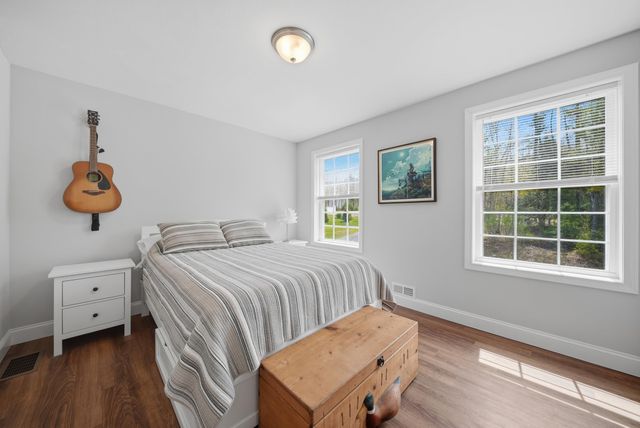 12 Sandybrook Drive, Raymond, NH 03077