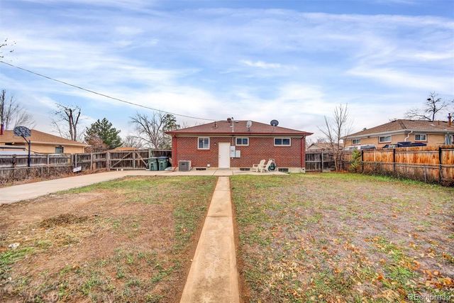 201 E 108th Avenue, Northglenn, CO 80233