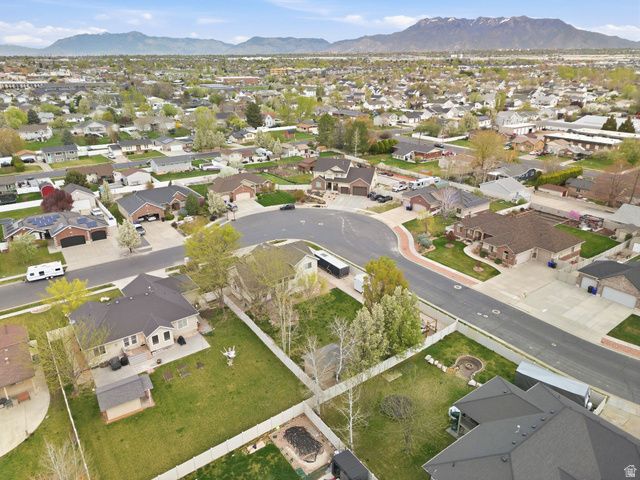 2071 W 2200 S, Syracuse, UT 84075