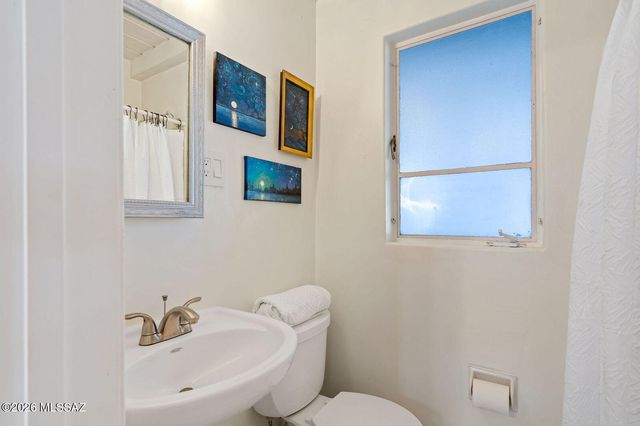 3260 N Anderson Drive, Tucson, AZ 85716