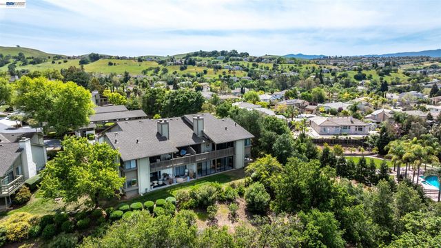 8461 Traminer Ct, San Jose, CA 95135
