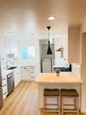 1454-1456 Merry Lane, San Jose, CA 95128