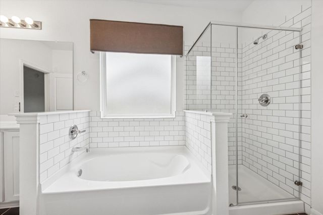 215 Freeman Boulevard, West Columbia, TX 77486