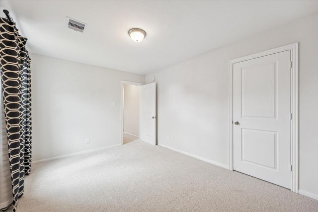 215 Freeman Boulevard, West Columbia, TX 77486