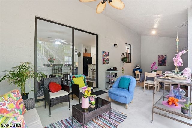 15208 Summit Place CIR, Naples, FL 34119
