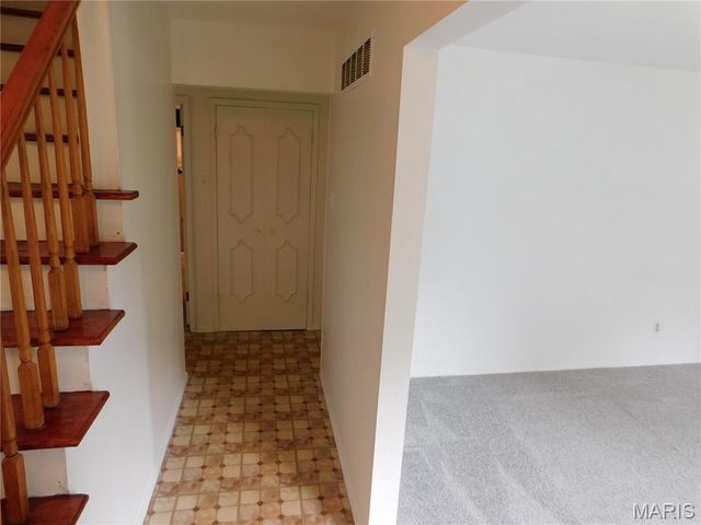 14630 Mondoubleau Lane, Florissant, MO 63034