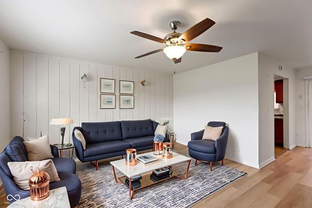 8390 E Us Highway 36, Avon, IN 46123