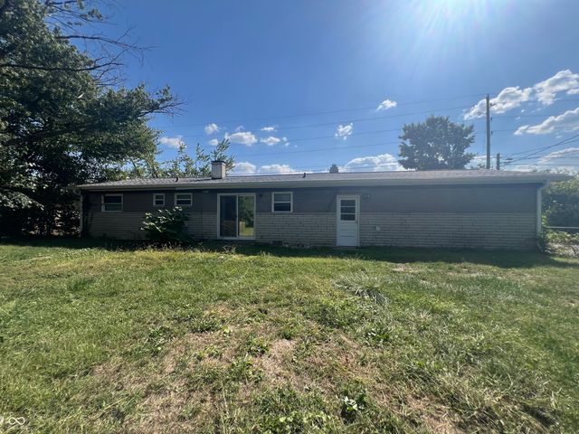 8390 E Us Highway 36, Avon, IN 46123