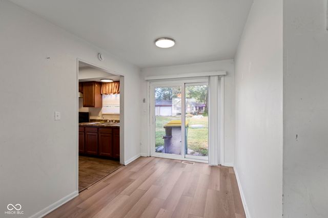 8390 E Us Highway 36, Avon, IN 46123