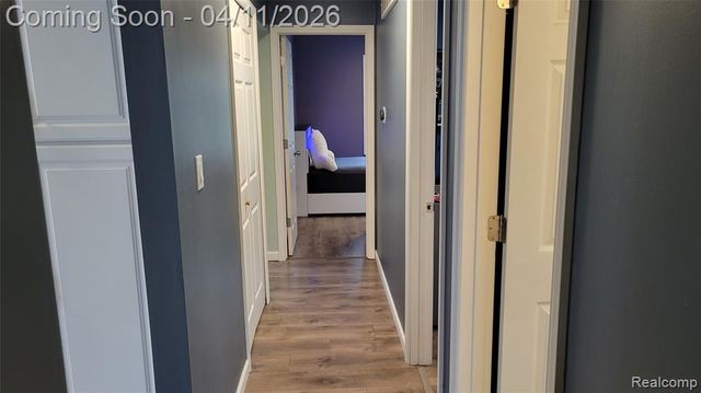 39370 Donald Street, Livonia, MI 48154