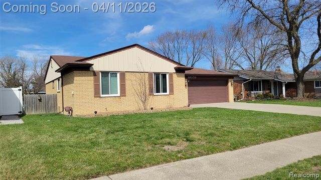 39370 Donald Street, Livonia, MI 48154