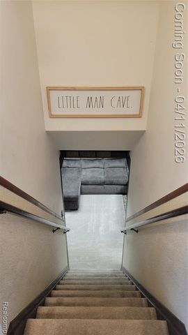 39370 Donald Street, Livonia, MI 48154