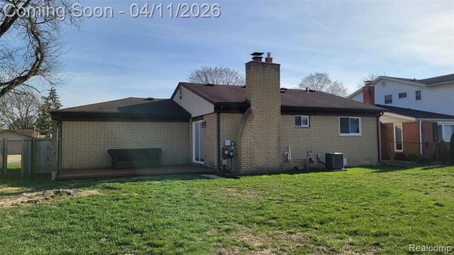 39370 Donald Street, Livonia, MI 48154