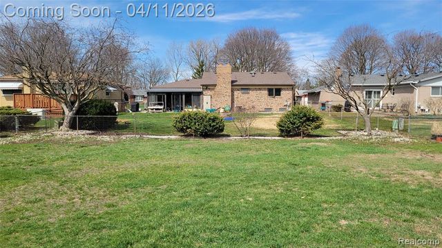 39370 Donald Street, Livonia, MI 48154