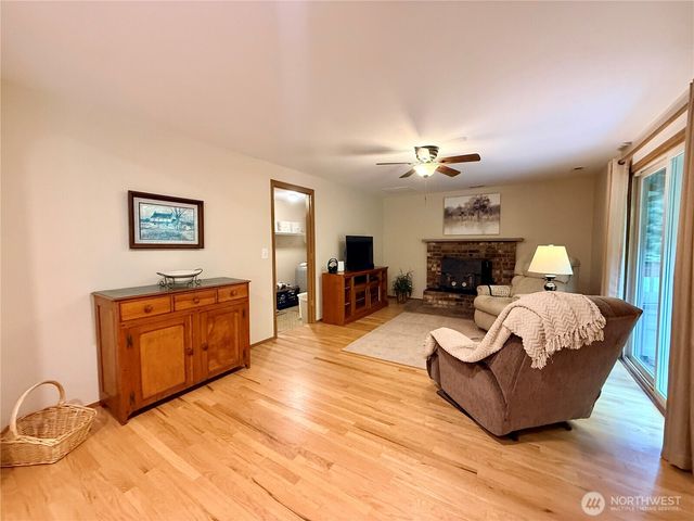 31808 Hinkleman Road S, Roy, WA 98580