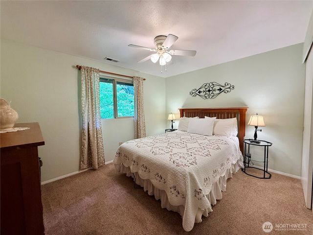31808 Hinkleman Road S, Roy, WA 98580