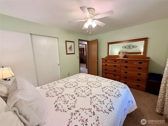 31808 Hinkleman Road S, Roy, WA 98580