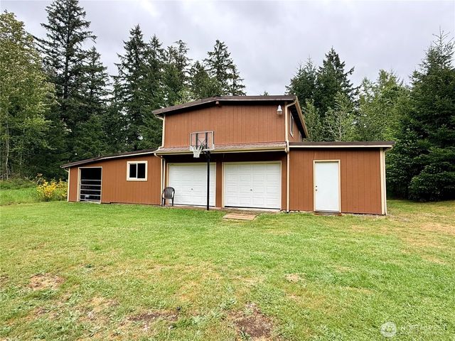 31808 Hinkleman Road S, Roy, WA 98580