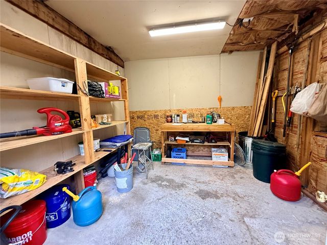 31808 Hinkleman Road S, Roy, WA 98580