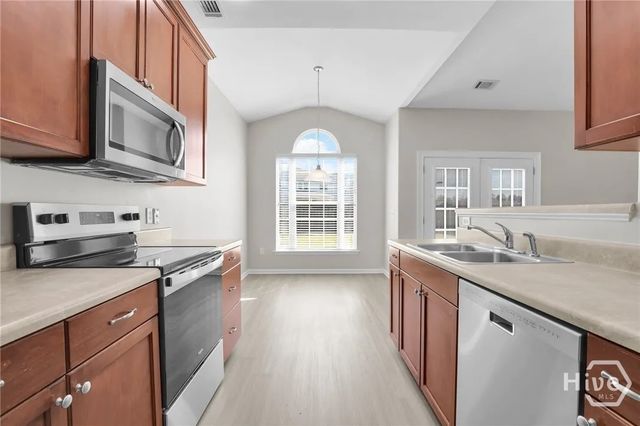 218 Willow Point Lane, Port Wentworth, GA 31407