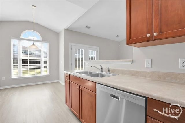 218 Willow Point Lane, Port Wentworth, GA 31407