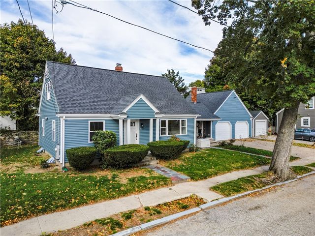 84 Elmcroft Avenue, Providence, RI 02909