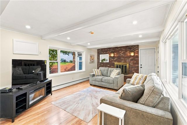 84 Elmcroft Avenue, Providence, RI 02909