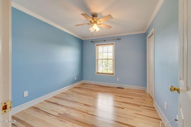 206 Persimmon Lane, Jonesborough, TN 37659