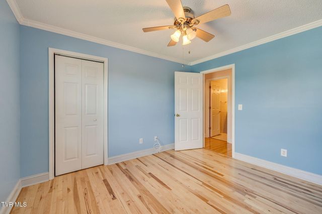 206 Persimmon Lane, Jonesborough, TN 37659