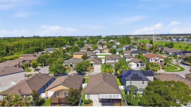 4738 WOODS LANDING LANE, Tampa, FL 33619