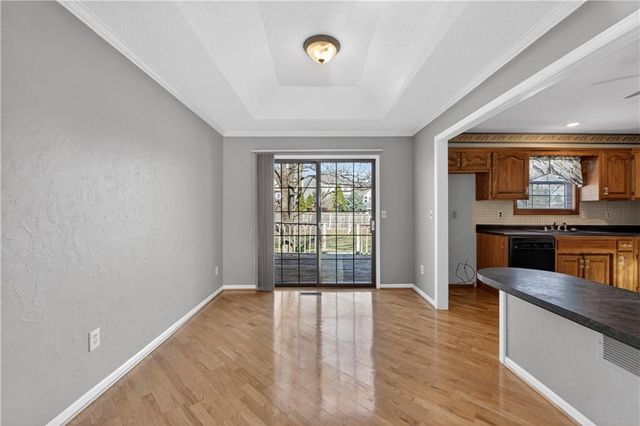 15200 W Ellsworth Court, Olathe, KS 66062