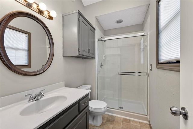 15200 W Ellsworth Court, Olathe, KS 66062