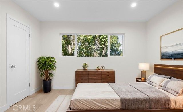 7961 Willis Avenue 17, Panorama City (los Angeles), CA 91402